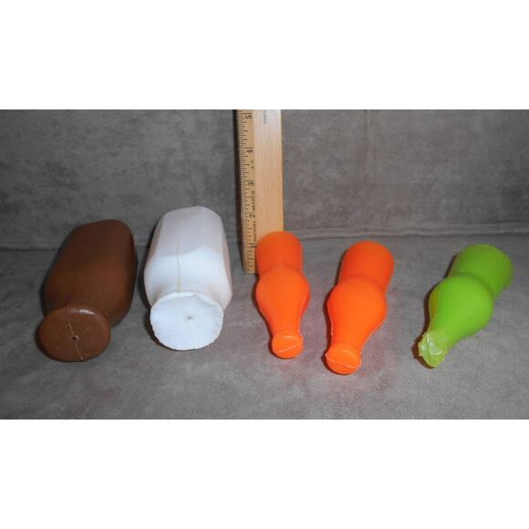 Plastic Play Food Lot: Bottles, Cans, Hot Dogs, Eggs, Cheese, Butter - Picture 6 of 9